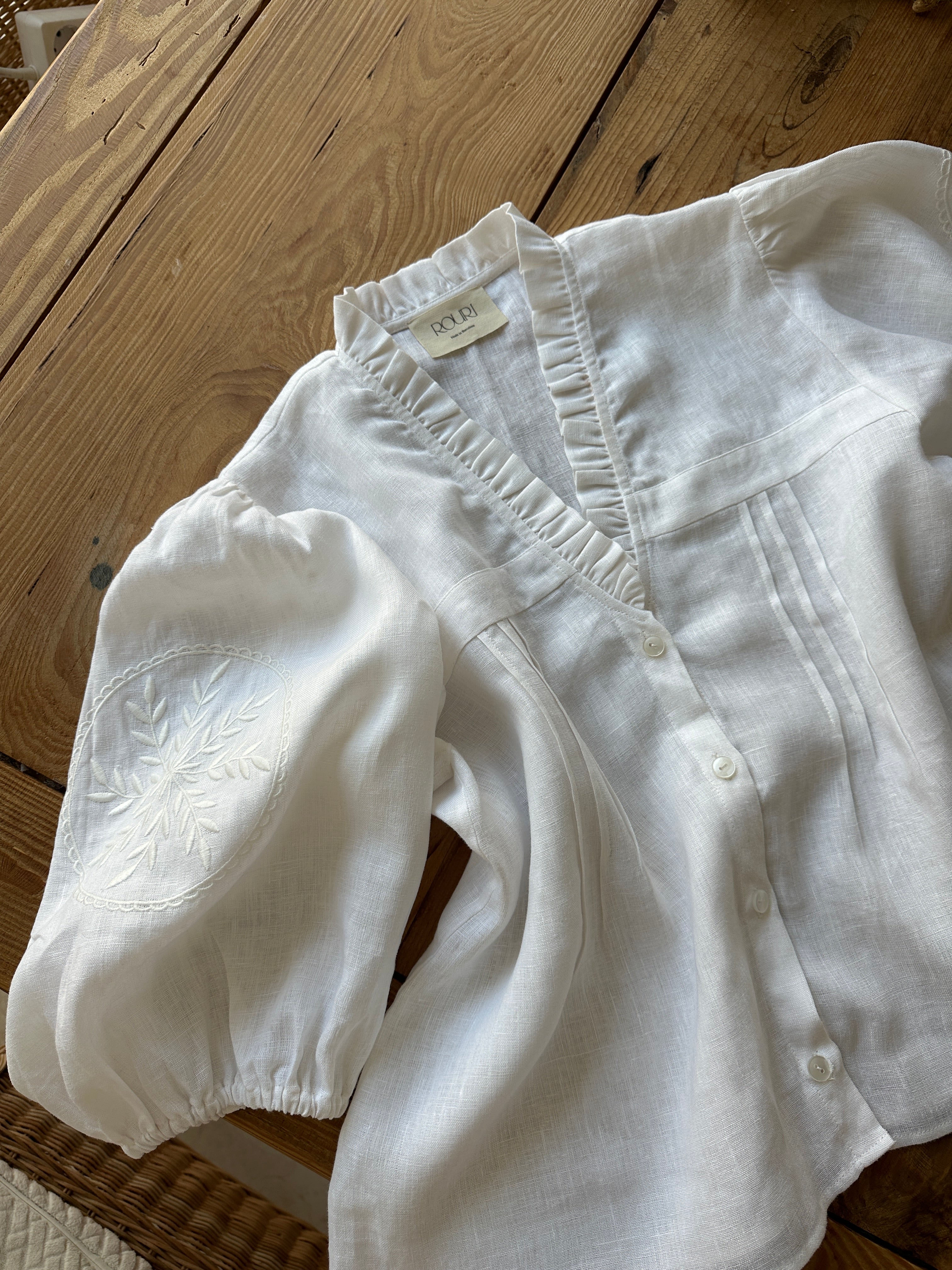 Rose Blouse – White Linen Puff Sleeve Embroidered Blouse